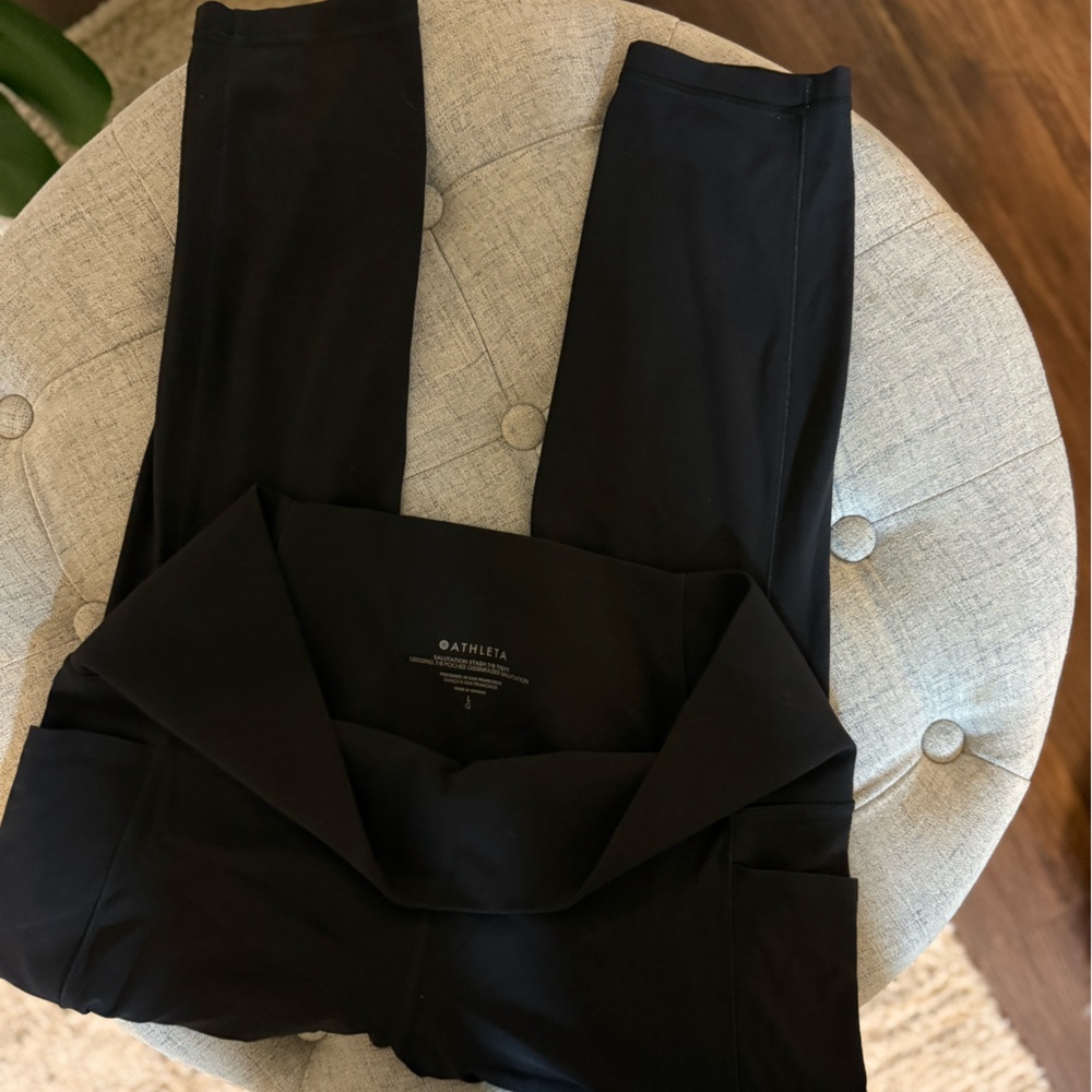 Athleta Black Salutation Stash Pocket High Rise Large💎EUC Retail $109 - Picture 9 of 11